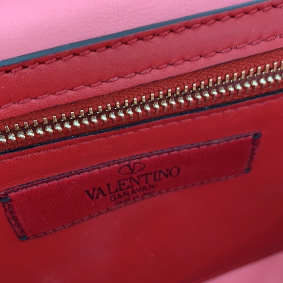 Auth Valentino Garavani Rockstud Spike crossbody - Picture 3 of 11